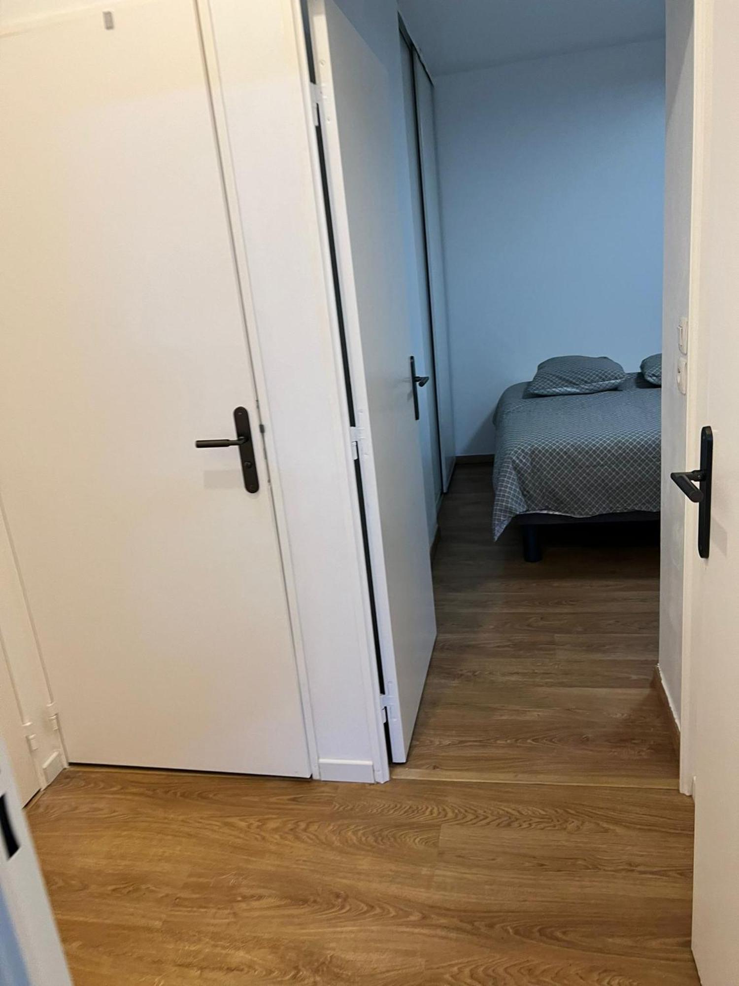 Appartement 5Min Gare Rer Disneyland Paris Val D'Europe La Vallee Village Parking Inclus Монтеврен Экстерьер фото